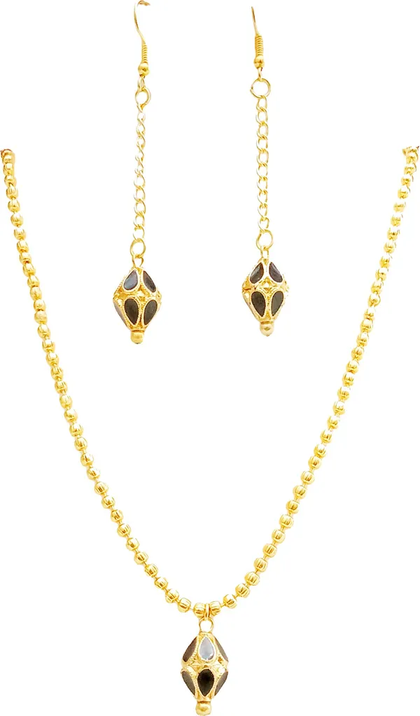 Assamese_Traditional_Gold_Plated_Black_Moniball_Pendant_Chain_Set_For_Women